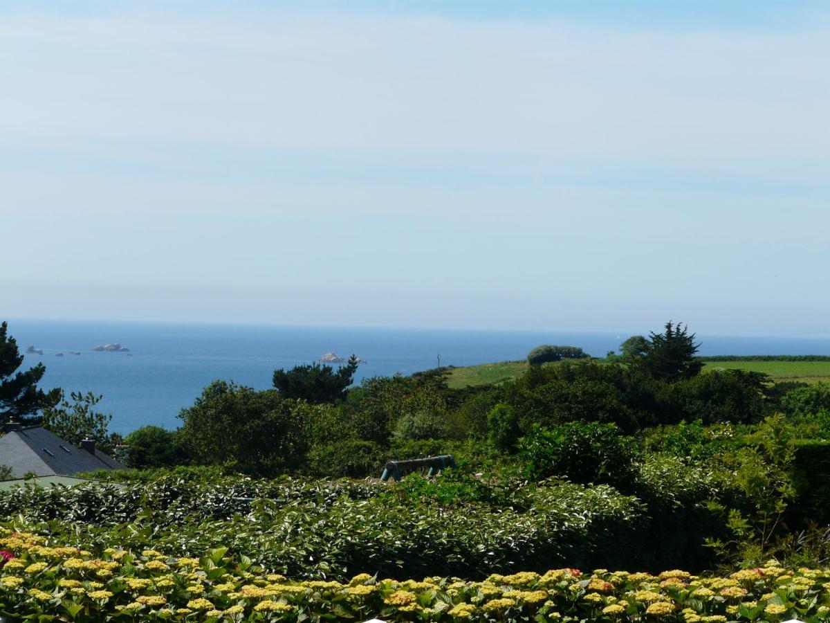 Villa La Baie Saint-Jean-du-Doigt Esterno foto